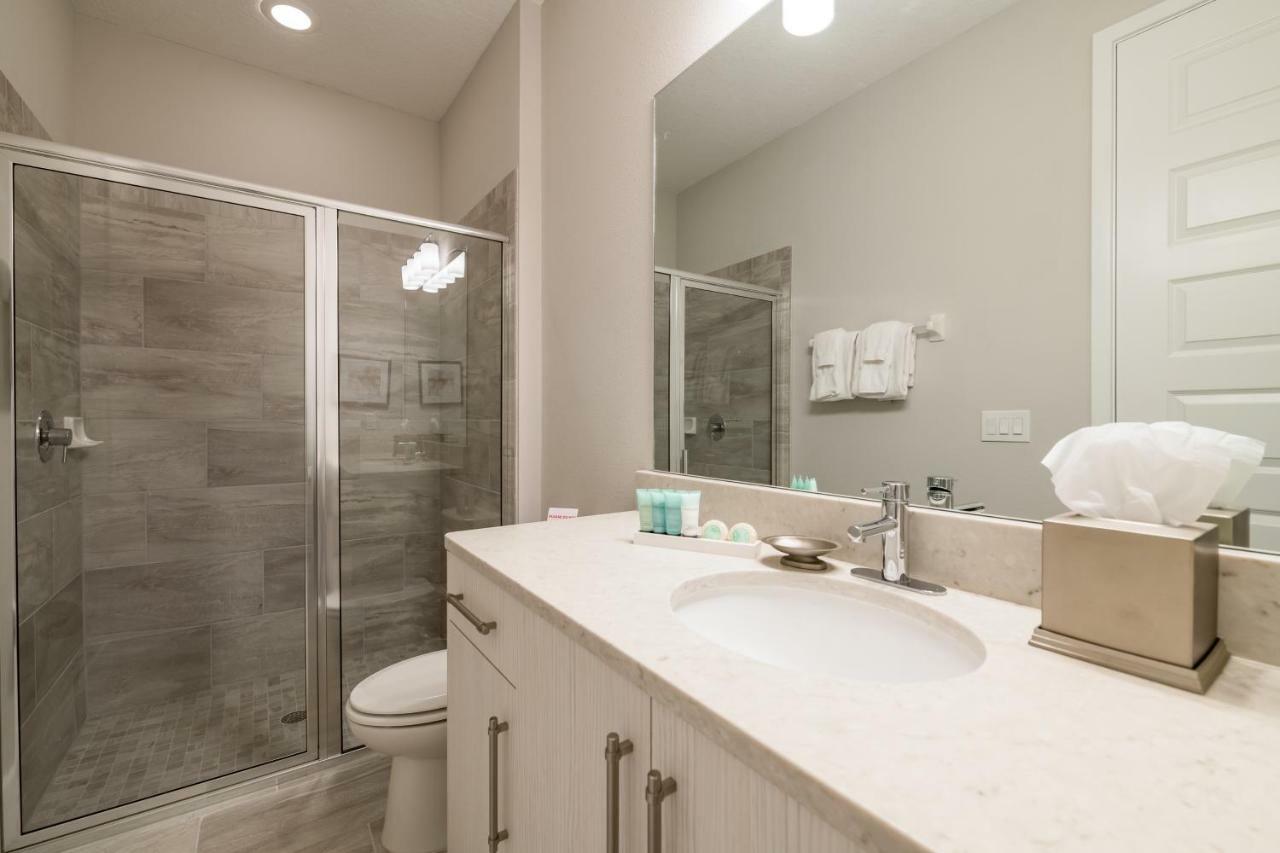 Beautiful Home Near Disney By Rentyl With Private Pool, Themed Rooms, Pool Table & Resort Amenities - 140B オーランド エクステリア 写真