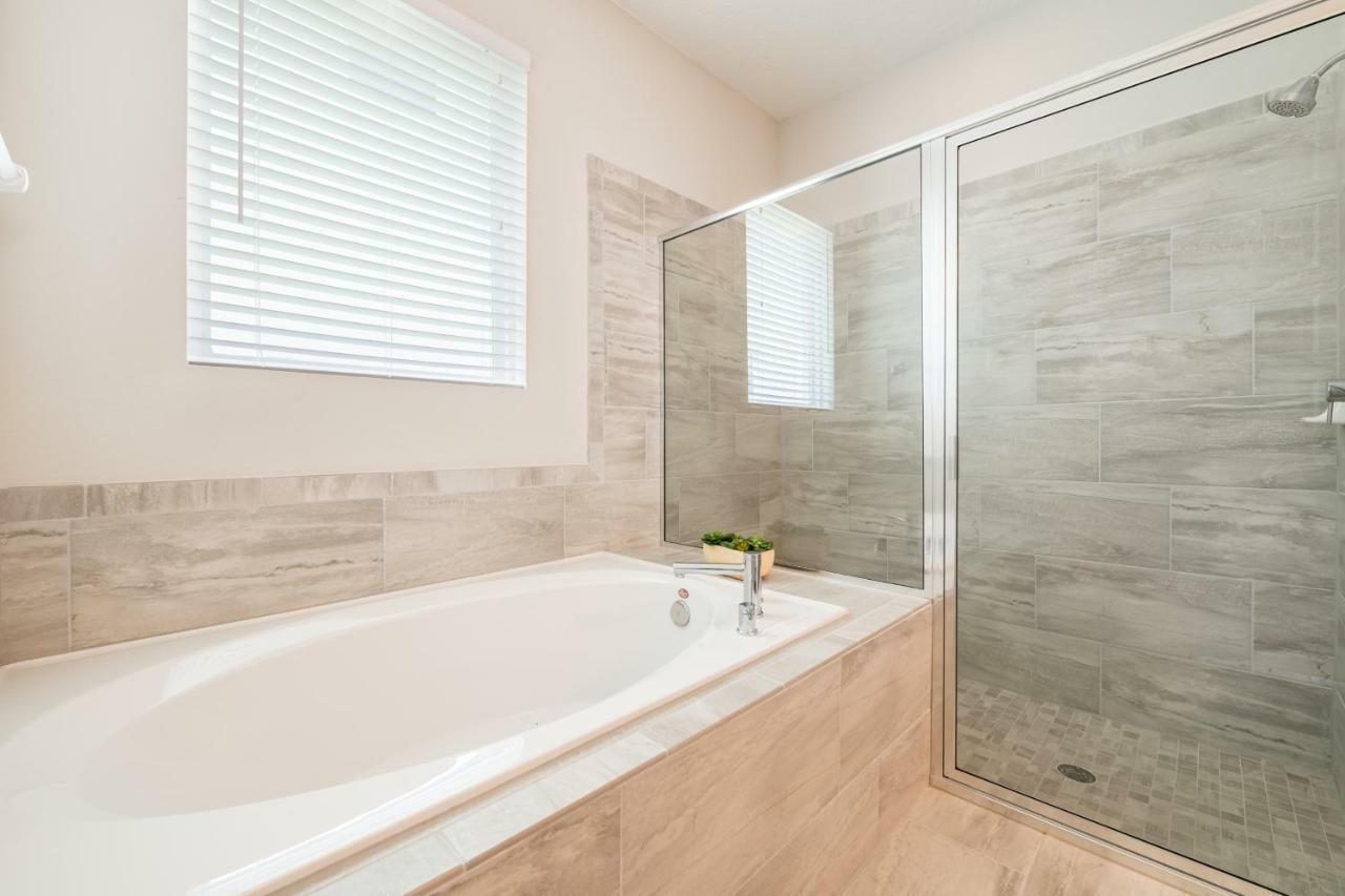Beautiful Home Near Disney By Rentyl With Private Pool, Themed Rooms, Pool Table & Resort Amenities - 140B オーランド エクステリア 写真